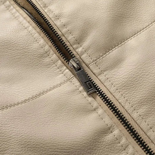 Jaqueta de Couro com Capuz Sampaio® www.lojasampaio.com.br