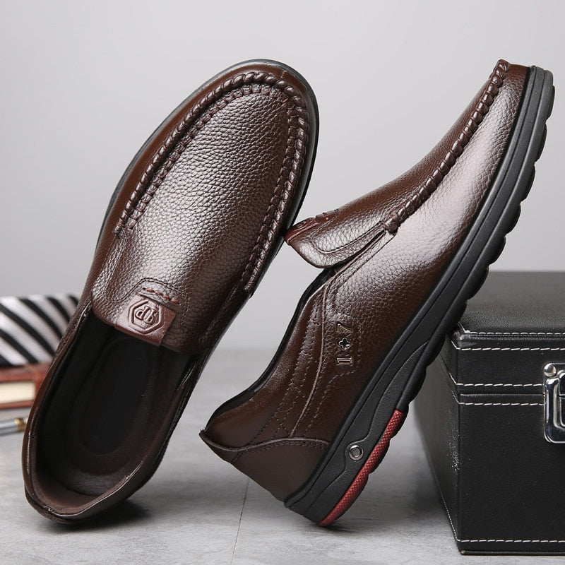 Sapato Mocassim Classic - Couro Genuíno